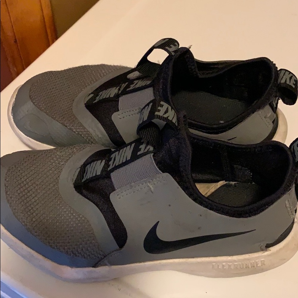 Boys Nike Flexrunners -Used/Decent Condition